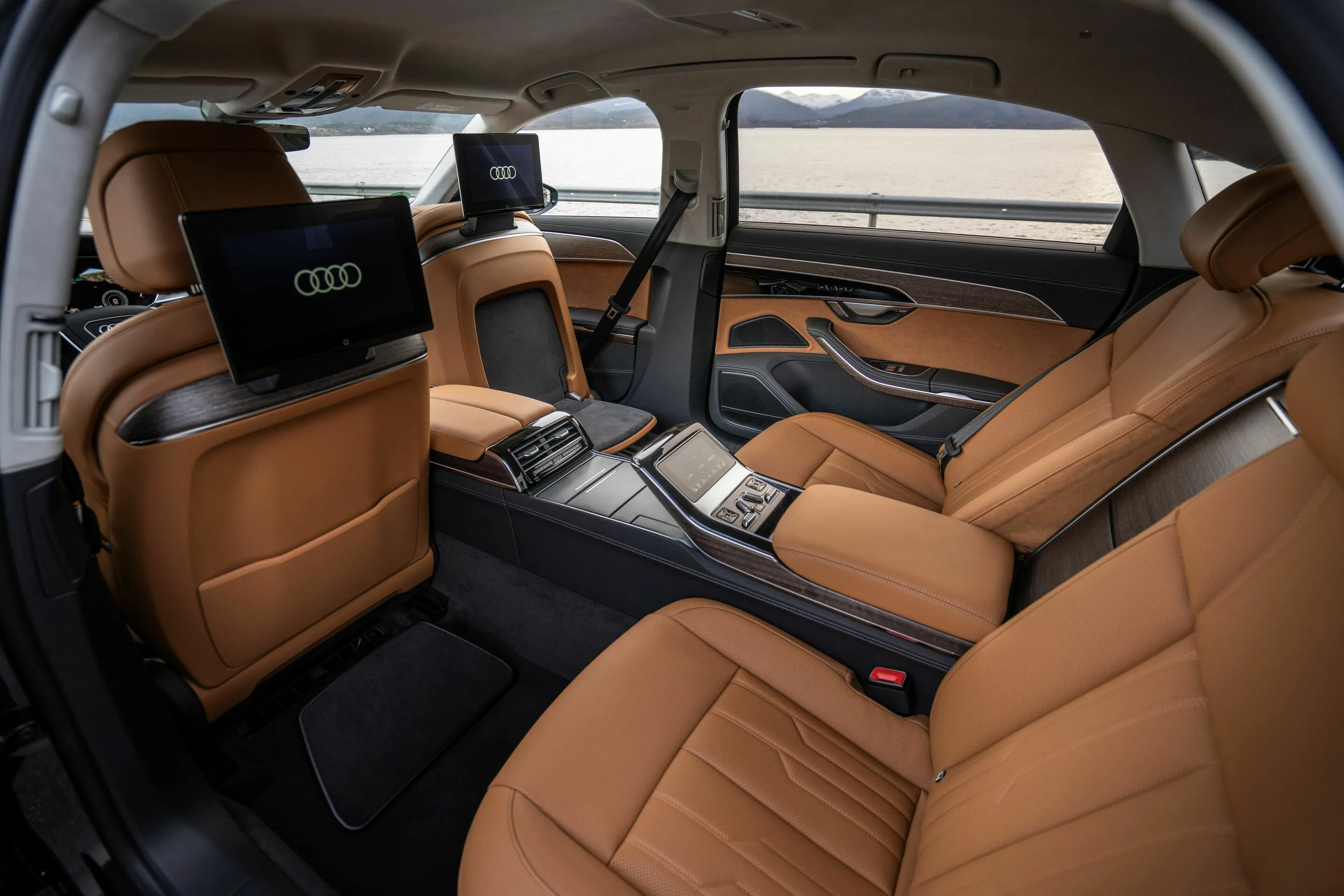 Audi-A8L-2019Audi Interiors